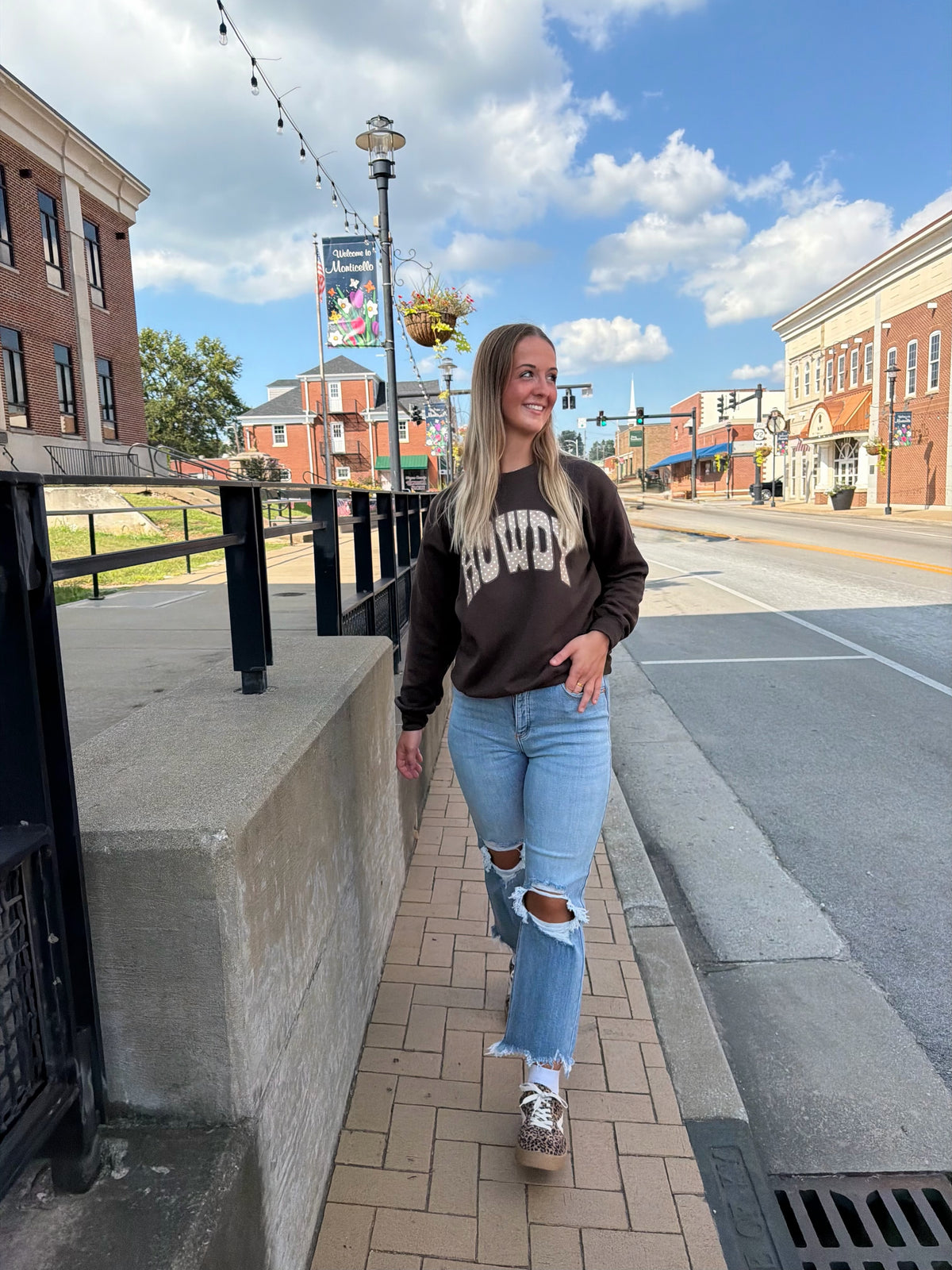 Howdy Sweatshirt