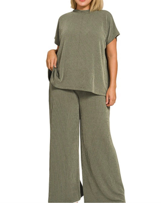 Plus Olive Set