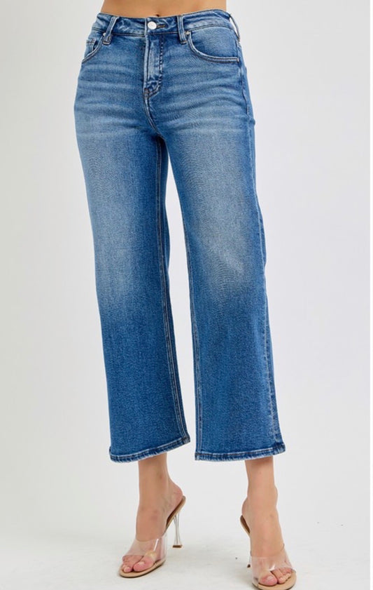 Tummy Control Cropped Jeans